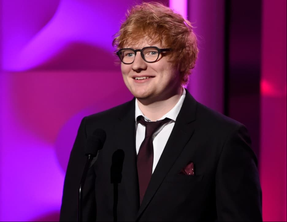 ¡Ed Sheeran se comprometió con su novia!