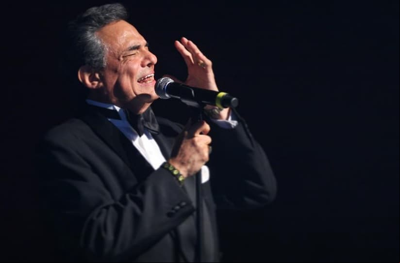 José José regresará tras vencer cáncer