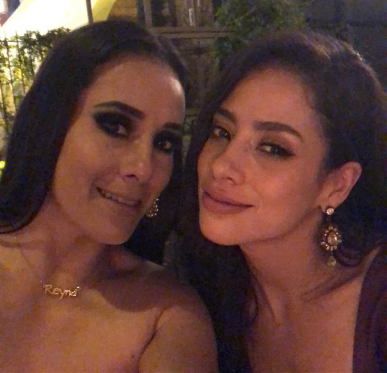 Reyna Molina es la mayor de las tres hermanas; es maquilladora profesional y siempre ha sido la mayor inspiración de la protagonista de ‘Te acuerdas de mí’.