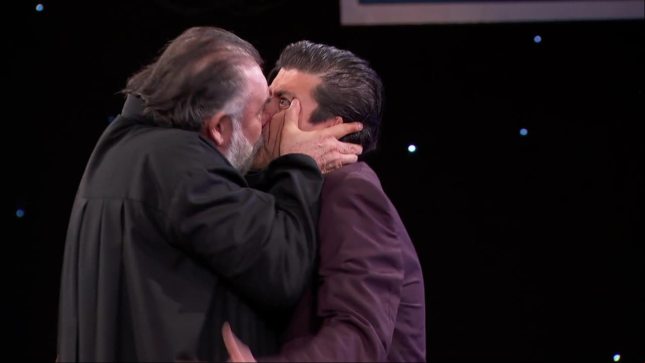 Jesús Ochoa sorprende al Burro van Rankin con beso en la boca