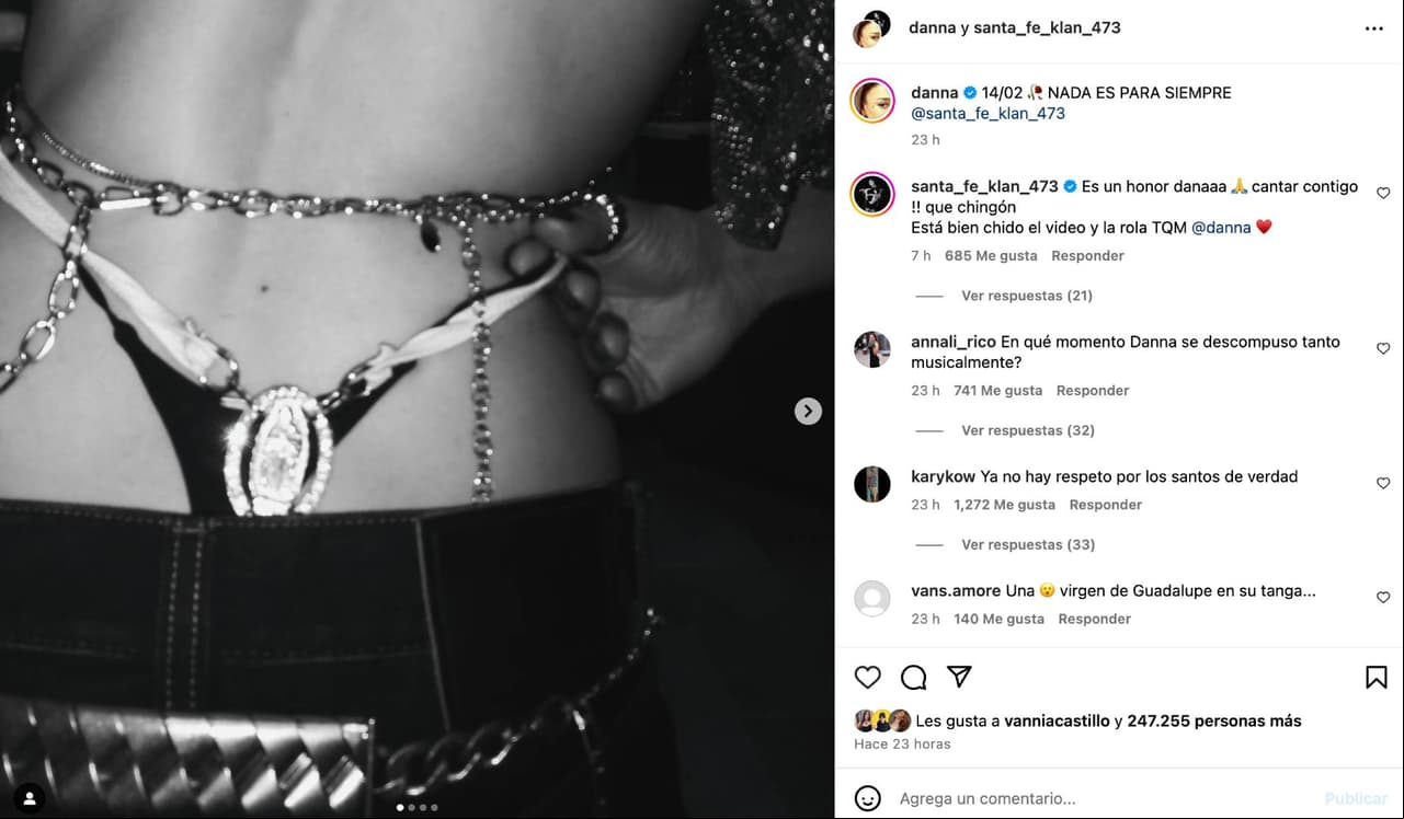 Danna Paola y Santa Fe Klan.