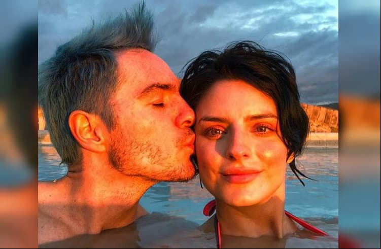 Embarazo de Aislinn Derbez se pone 'difícil'