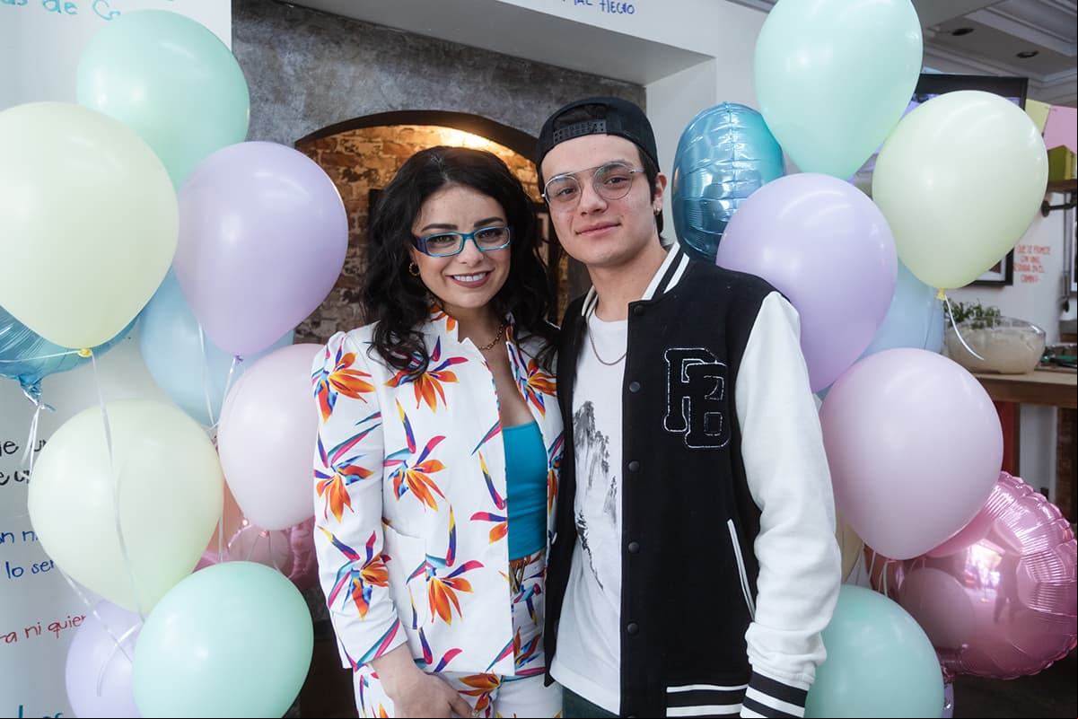 Violeta Isfel y su hijo Omar estuvieron presentes en esta celebración.