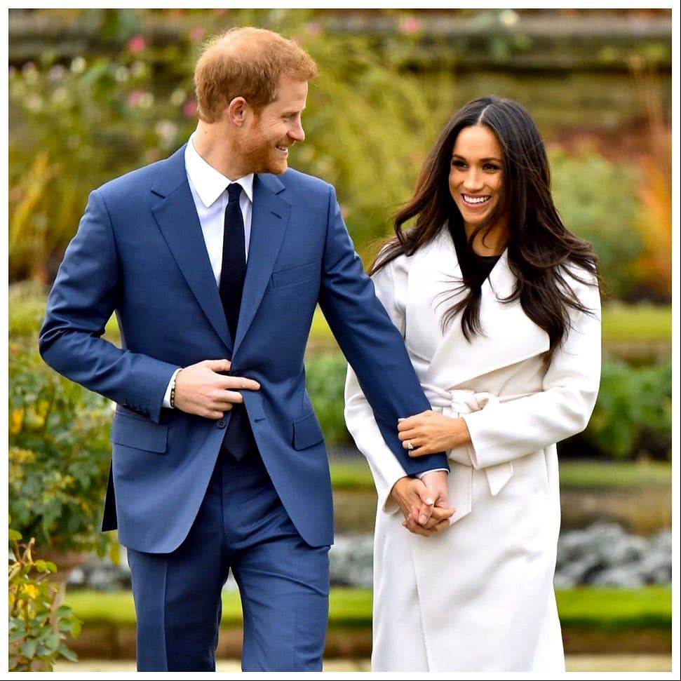 La tarde del 8 enero de 2020, Meghan Markle y el príncipe Harry anunciaron que dejaban de ser ‘ principales’ de la Familia Real, revelando en su cuenta de Instagram que habían tomado esa decisión porque planean llegar a ser financieramente independientes y enfocarse completamente en el trabajo que realizan en su fundación.