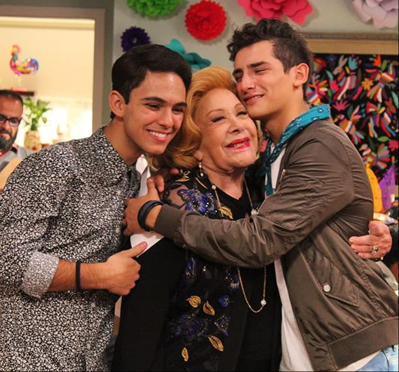 Ese mismo año, Joaquín dio vida una vez más a ‘Temo López’ la obra ‘Los Aristemo’ en el Teatro Centenario de Coyoacán por una corta temporada y en la ficción ‘Juntos el corazón nunca se equivoca’, narrando la historia de ‘Aristemo’ tras mudarse a la Ciudad de México y enfrentarse a nuevos conflictos.