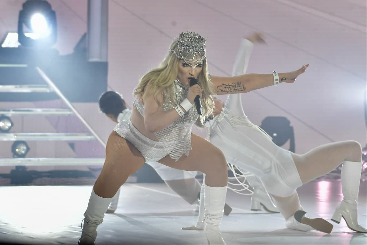 Fans reaccionan a la presentación de Helen Ochoa como Lady Gaga