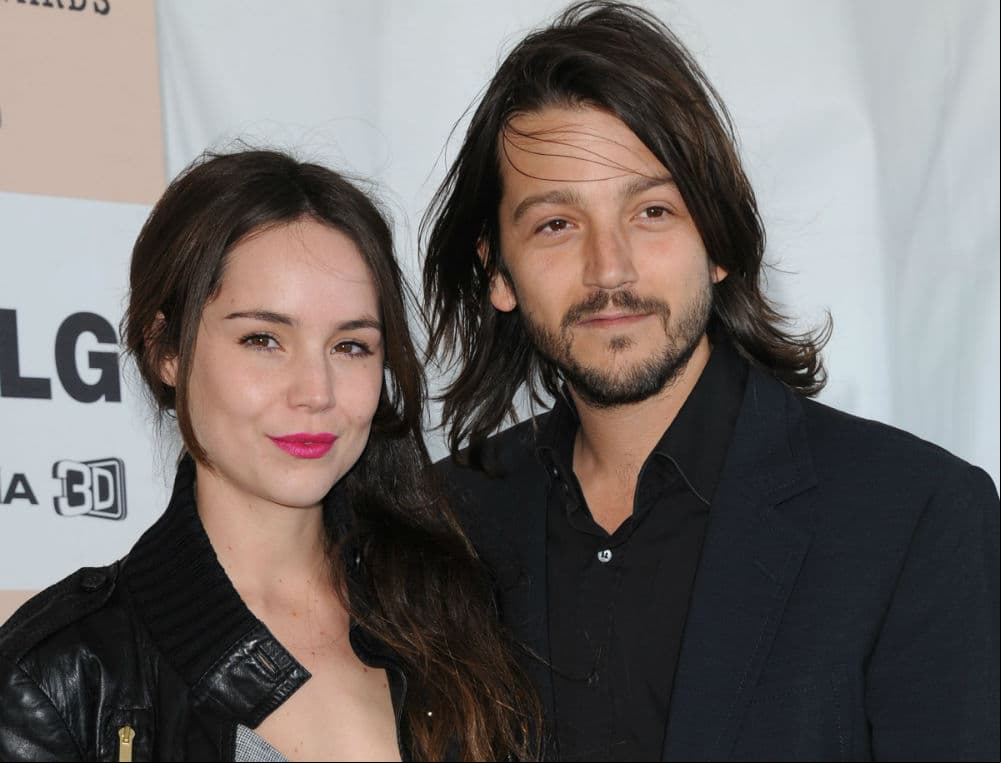 ¡Camila Sodi confiesa el amor que siente por Diego Luna!