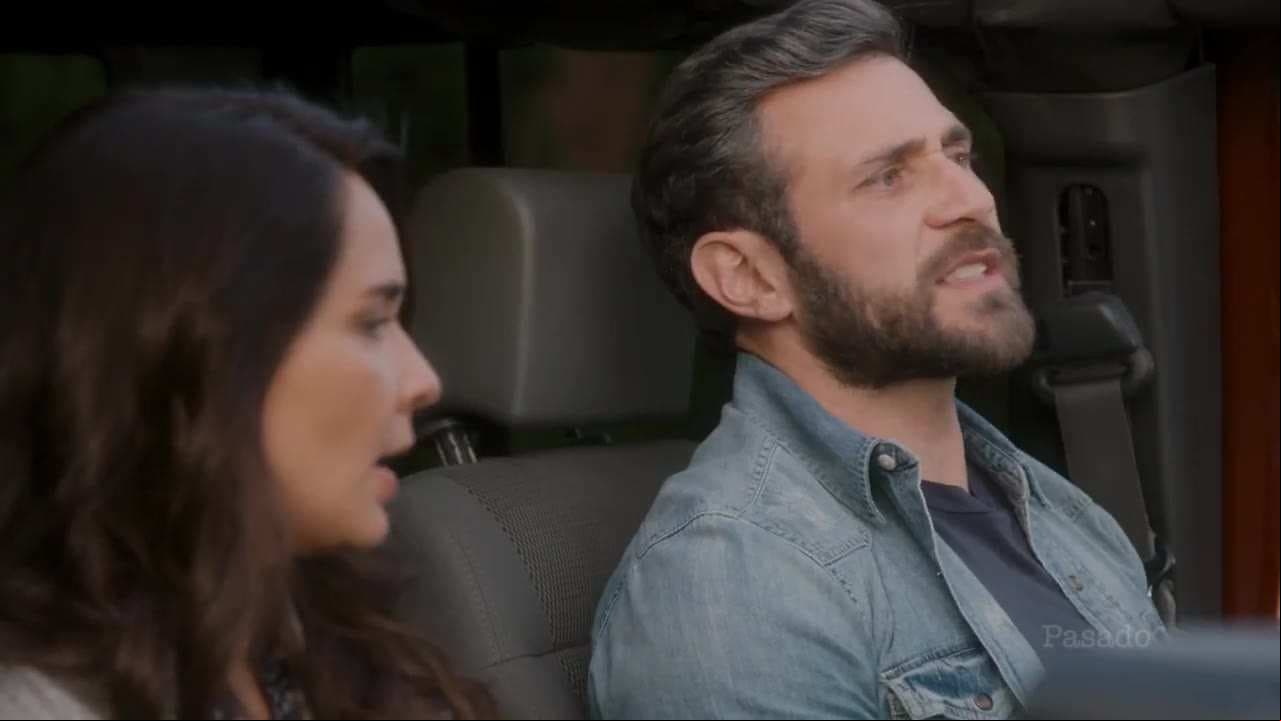 Resumen C97: Carolina le pide el divorcio a Santiago