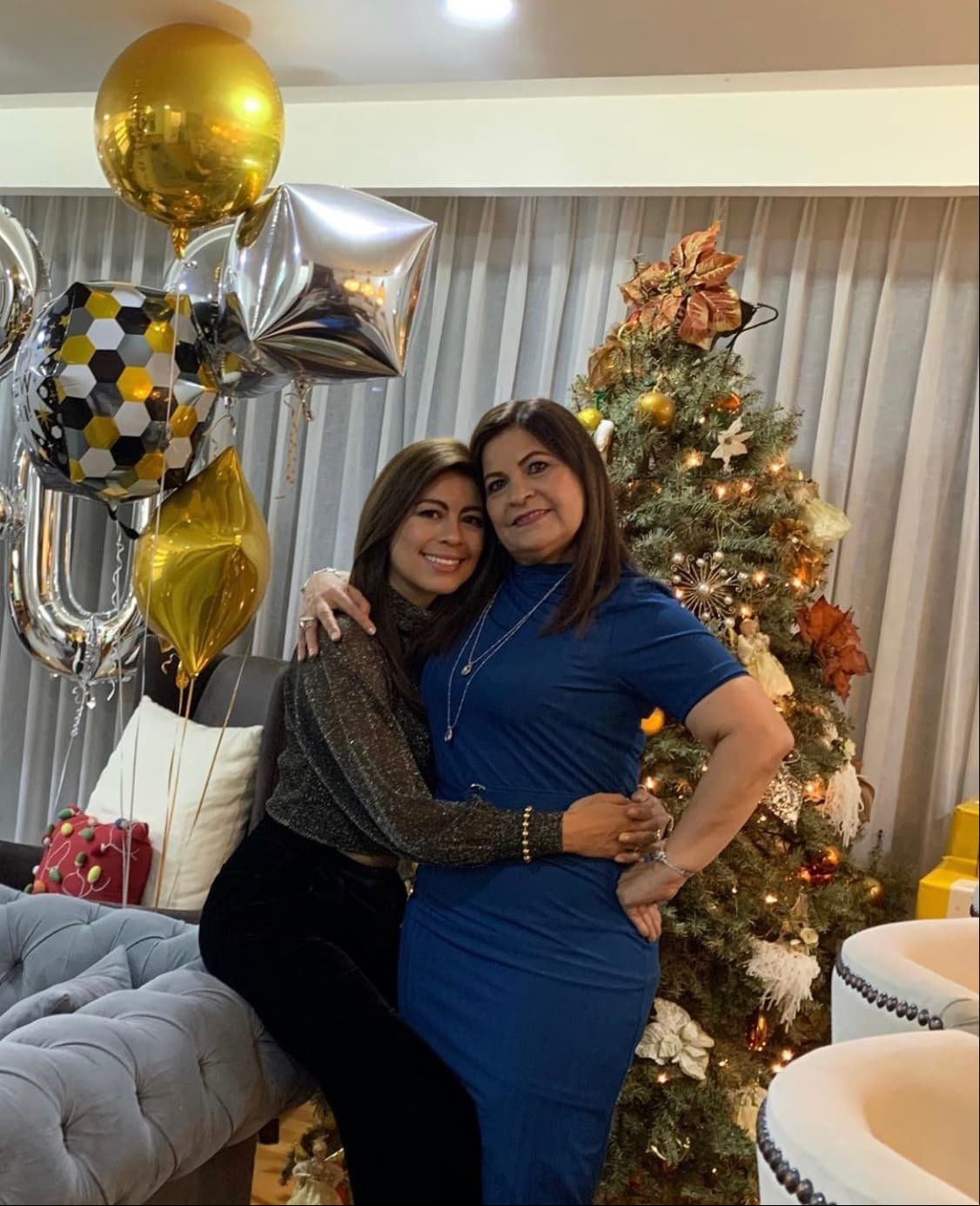 A la par de tener una estrecha relación con sus hermanos, Lizbeth también es muy apegada a su madre María Lourdes Guerra, a quien felicitó en su cuenta de Instagram, el pasado 10 de mayo con motivo del 'Día de las madres'.