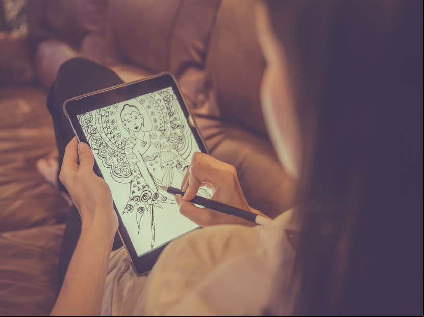 Usa la tecnología para encontrar la tranquilidad al pintar mandalas