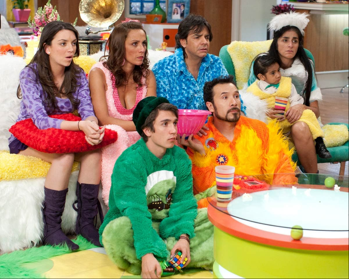 Actor de ‘La familia P. Luche’ anuncia boda y medios afirman que Eugenio Derbez podría ser padrino