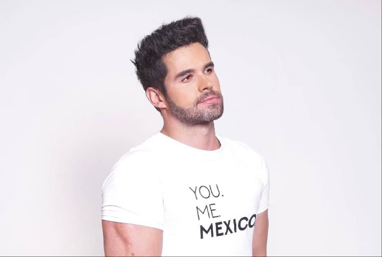 Eleazar Gómez.