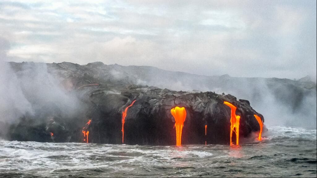 <h2 class="cms-H2-H2">Kilauea</h2>