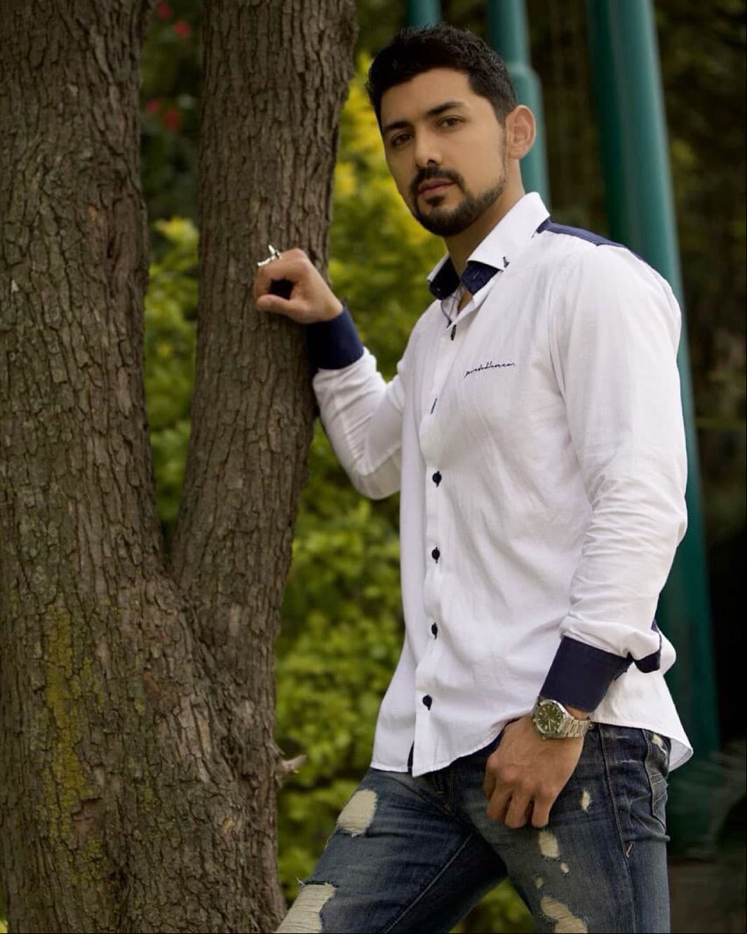 El actor de 29 años ha continuado su camino en los melodramas ‘Hasta el fin del mundo’ (2014-2015), ‘Hijas de la luna’ (2018), ‘Simplemente María’ (2015-2016) y 'La Valiente'.