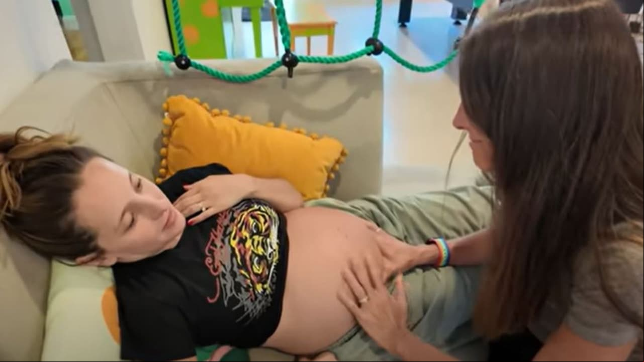 ¿Evaluna tendrá dos bebés?