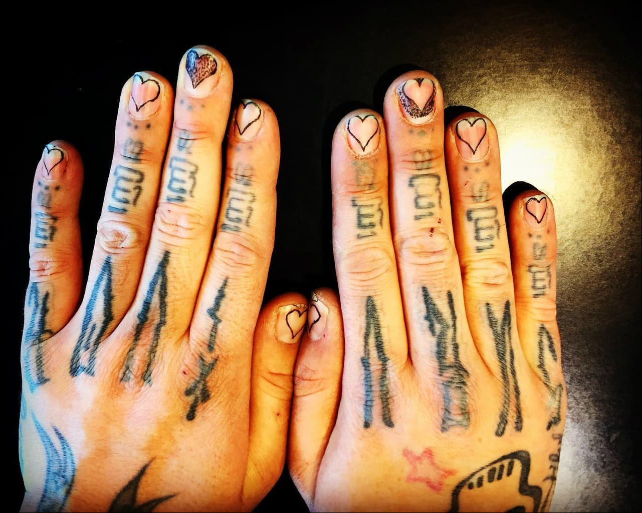 Las nails tattoo invaden Instagram