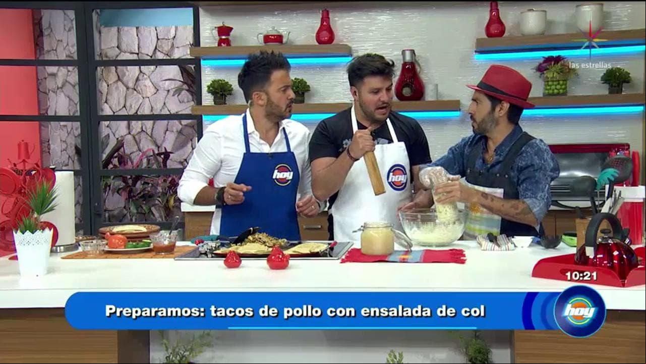 Cocina &quot;Tacos de pollo con ensalada de col&quot;