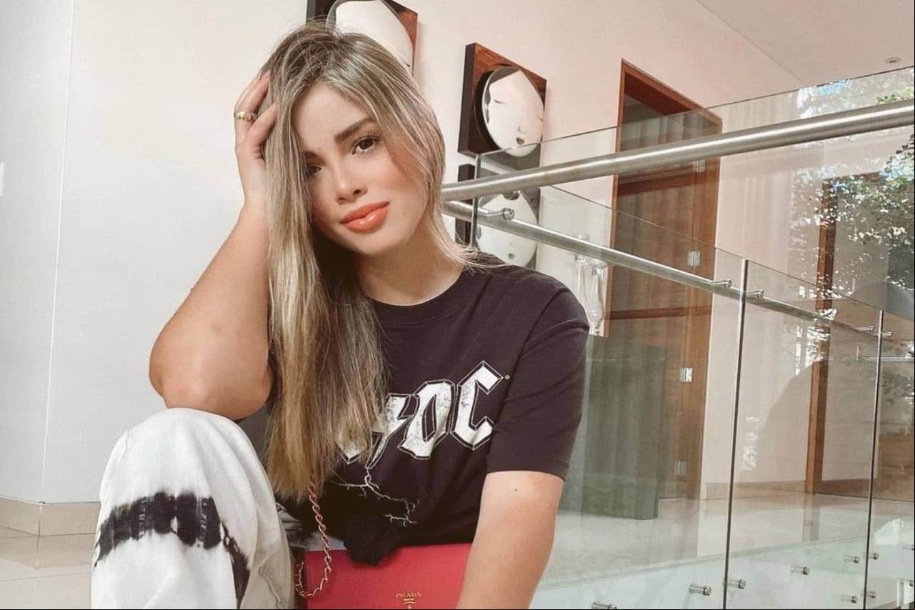 María Fernanda ex novia de Nodal.