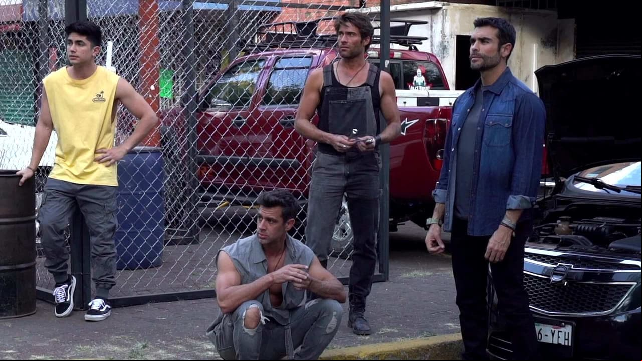 Los hermanos Guerrero presumen músculo detrás de 'Corazón Guerrero'