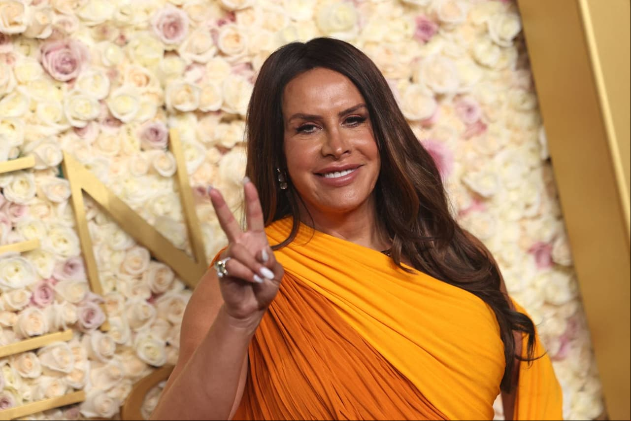 Karla Sofía Gascón rompe en llanto ante su nominación en los Oscar 2025 