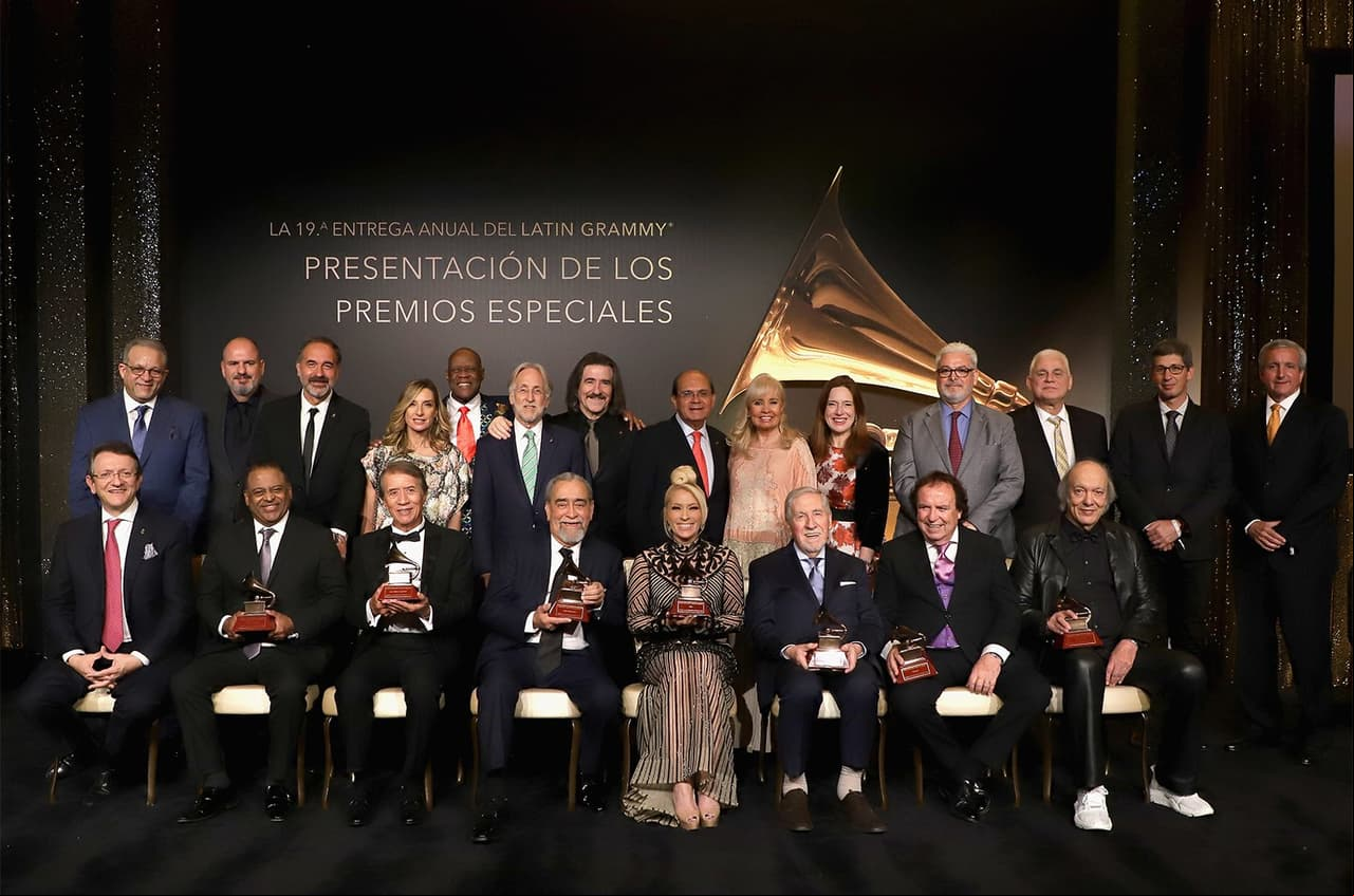 Tras 40 años de haber iniciado su carrera, la cantante mexicana aun está vigente.