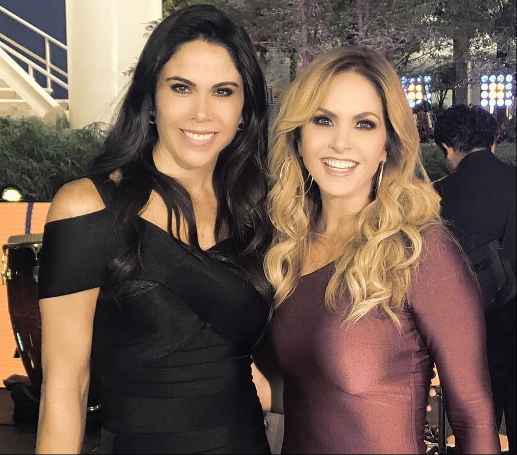 Lucero hace sorpresivo dueto con Paola Rojas, ¡súbale compa!