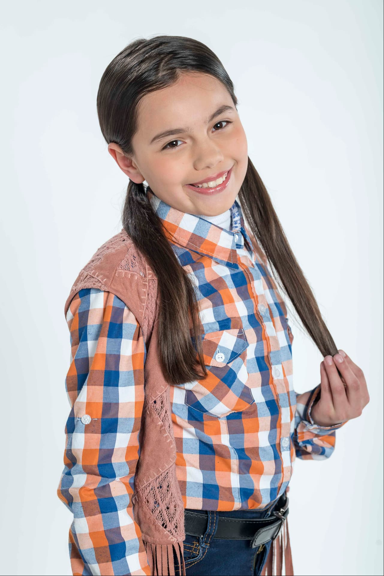Escuadrón 6: Camila Álvarez. Cantante. Monterrey, 5 años.