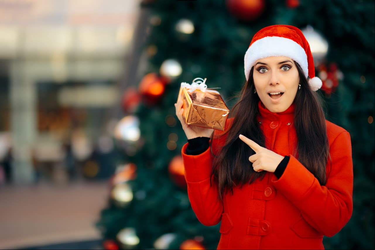 Cinco tips para sobrevivir a los gatos de Navidad