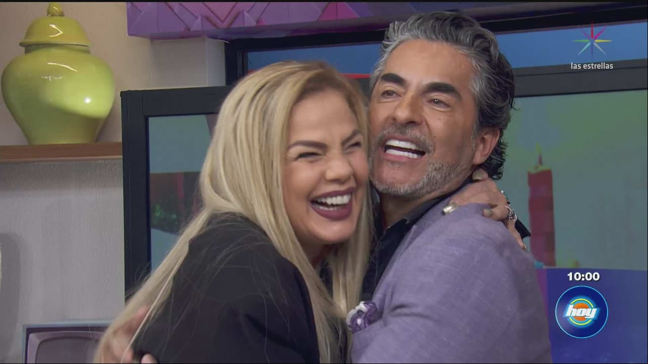 Niurka sorprende a Raúl Araiza en su cumpleaños y le propone invertir papeles en 'Alma de ángel'