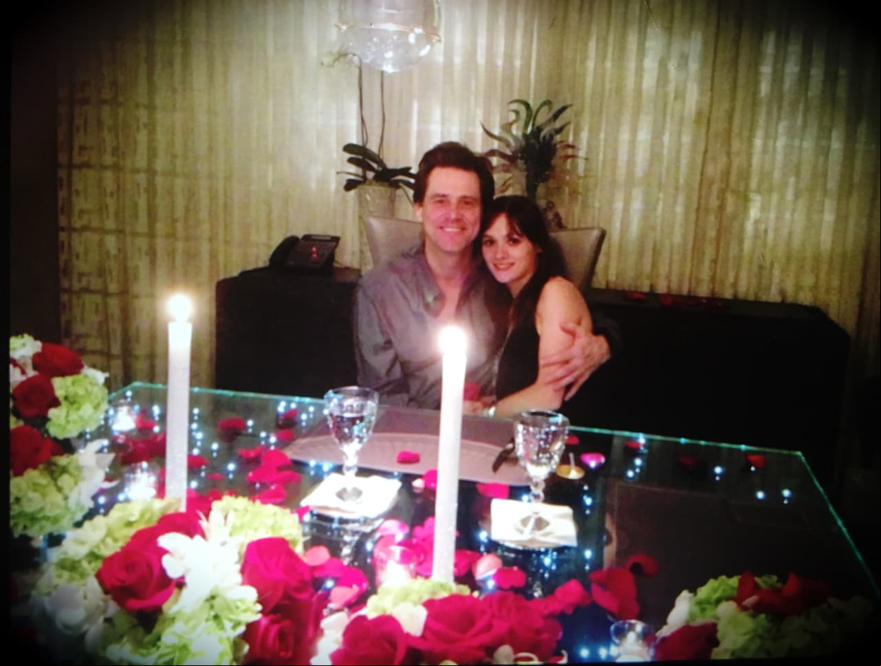 La novia de Jim Carrey, Cathriona White, se suicidó a los 28 años de edad en el interior de su casa.