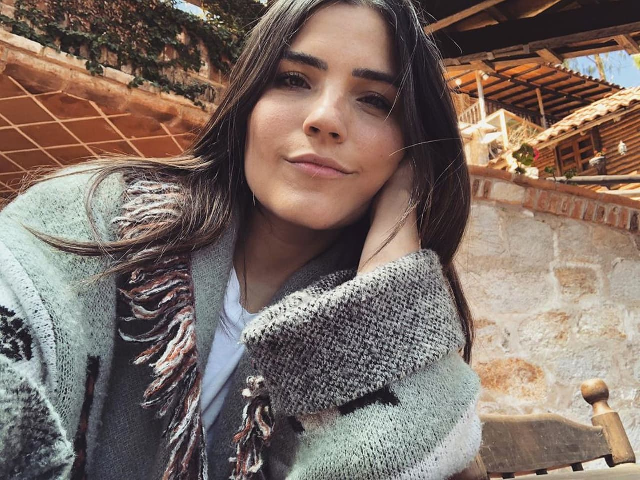 Tras subir de peso para ‘Cita a ciegas’, Sofía Garza sorprende con cuerpazo en cuarentena