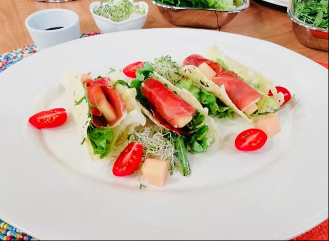 RECETA: Quesadillas crujientes rellenas de melón y jamón serrano