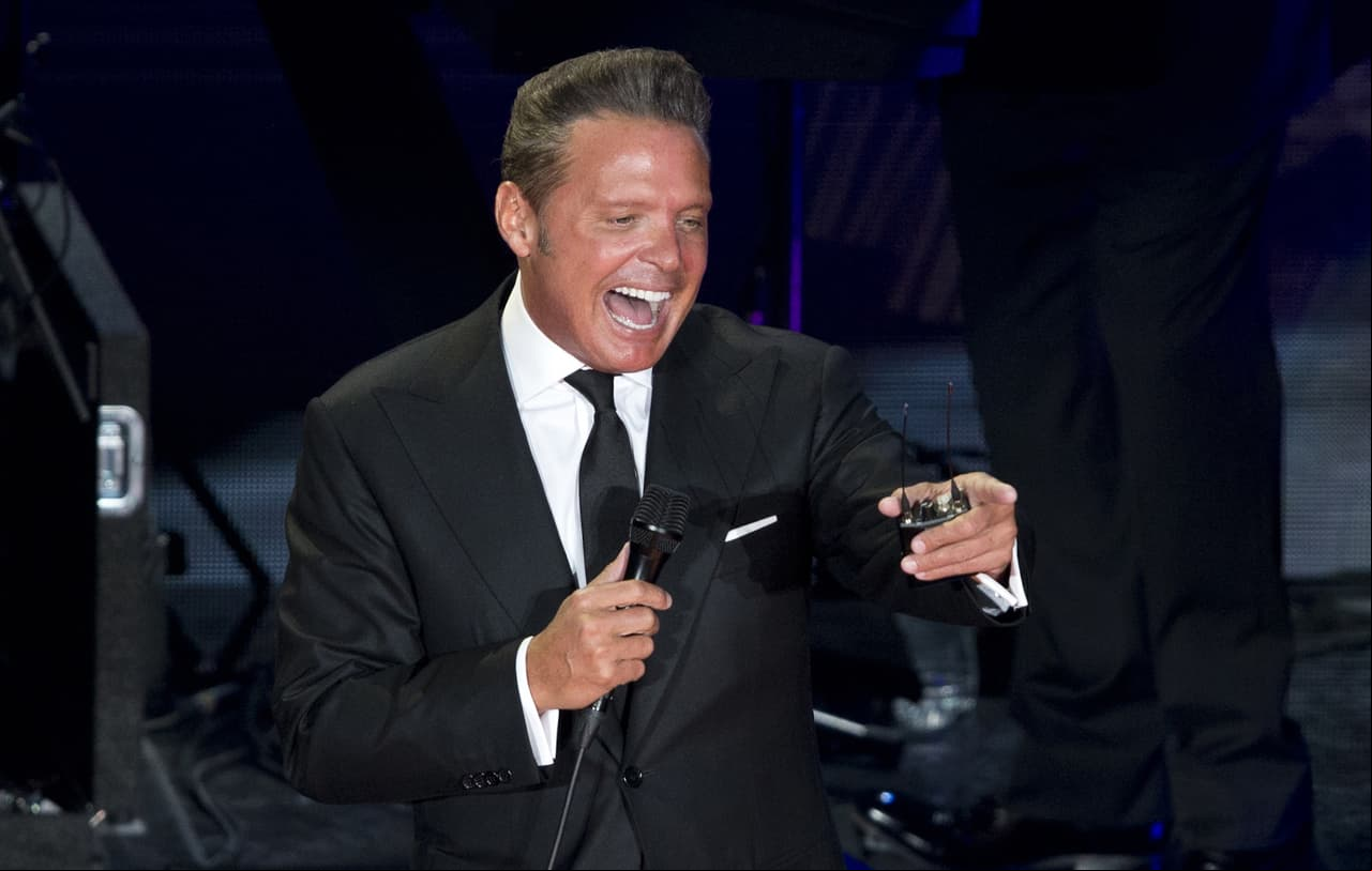 Tras siete años de no grabar un disco, Luis Miguel presentó '¡México por siempre!' en 2017, producción con temas de mariachi que lo posicionó en las listas musicales más importantes.