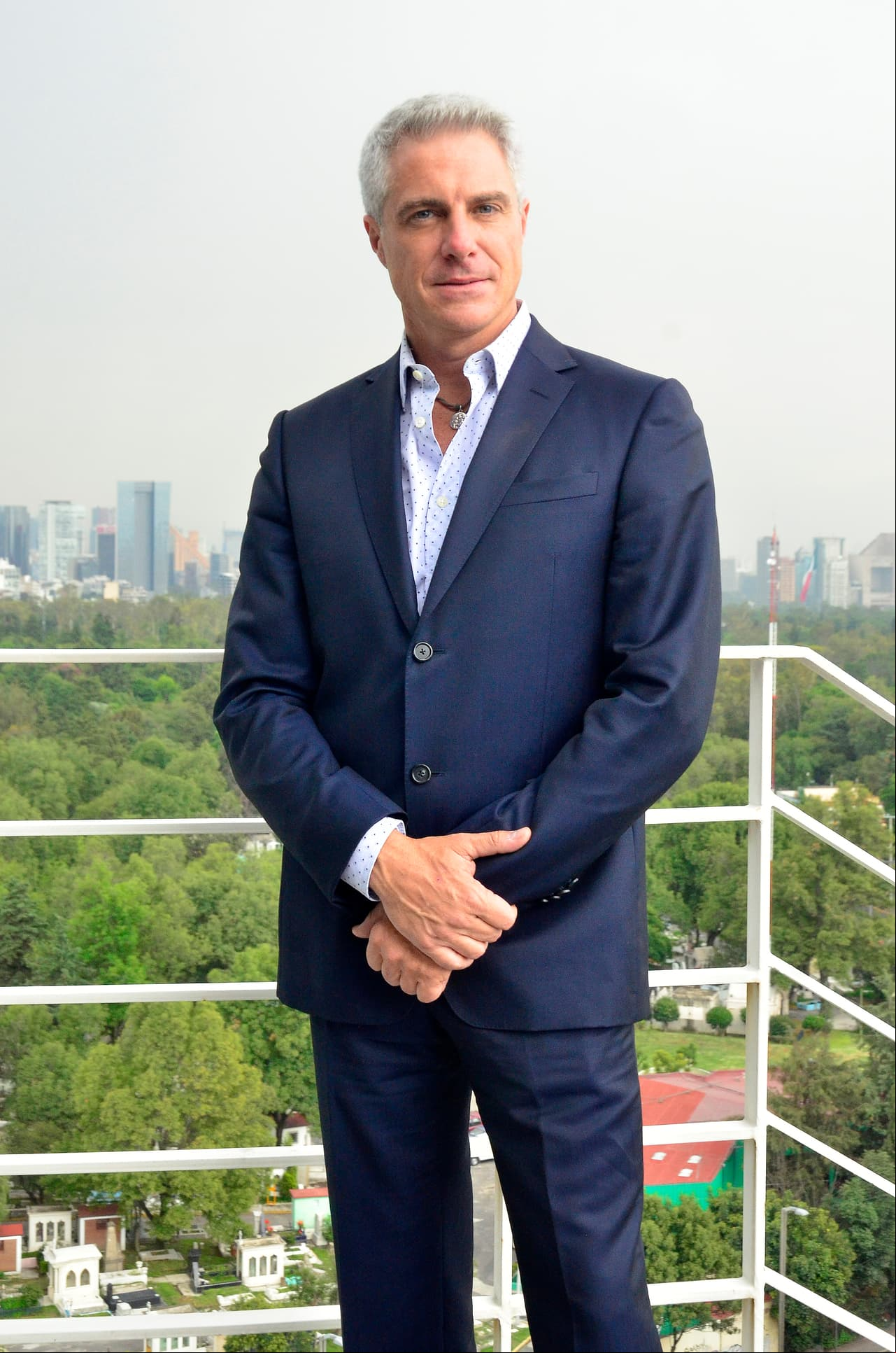 Lisardo será Arturo de la Fuente en la historia, ¿caerá ante los encantos de "Rubí"?