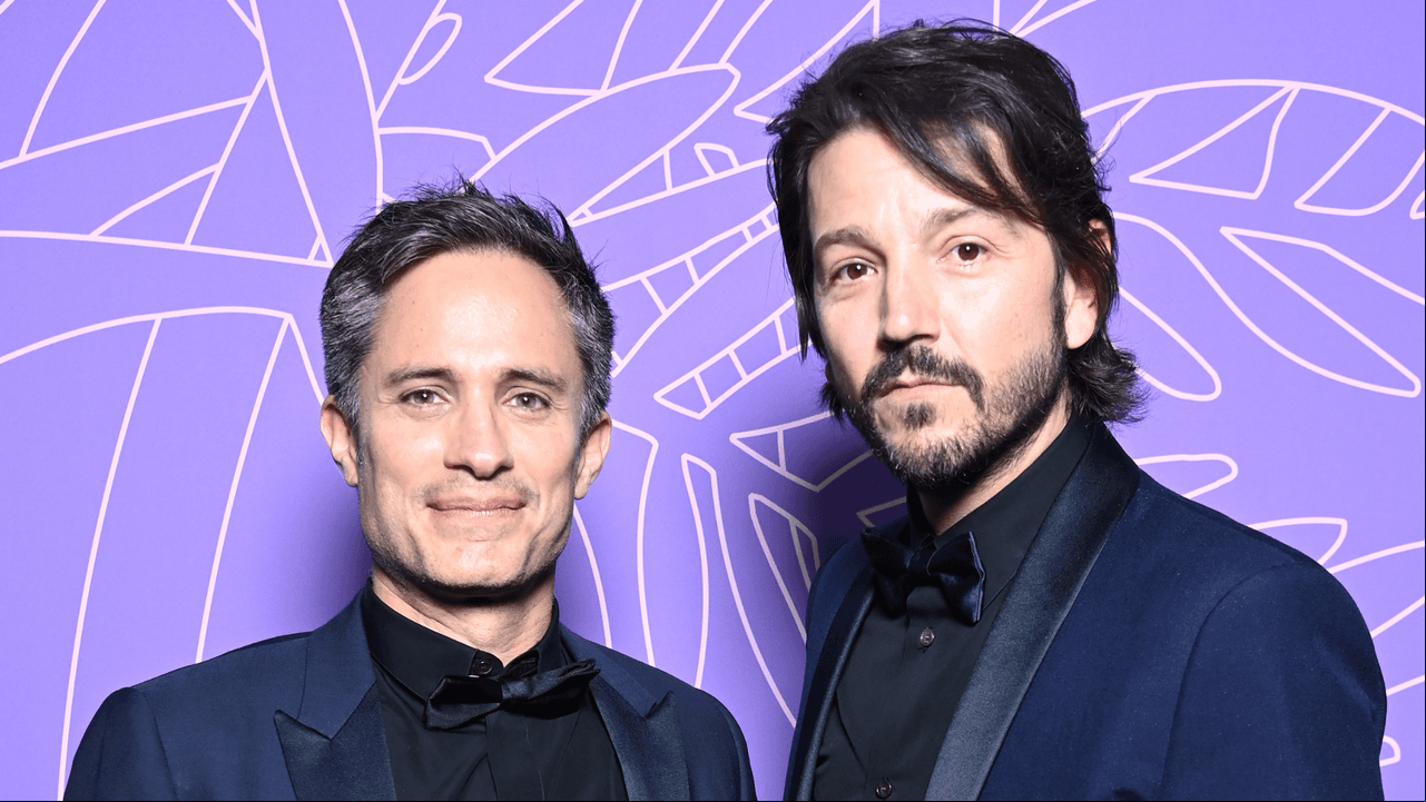 Gael García y Diego Luna se echan 'palomazo' y cautivan a sus fans con su voz