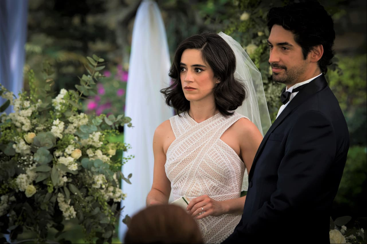 ¿'Laiza' y 'Gabriel' lograron casarse? Descúbrelo en el capítulo de "Te Acuerdas de Mí", 
<a href="https://lasestrellas-tv.futbolgratis.org/_next/image?url=https://st1.uvnimg.com/b2/bb/d06399585c9cebe204c9ea3b792f/10.jpg&w=1280&q=75 1280w