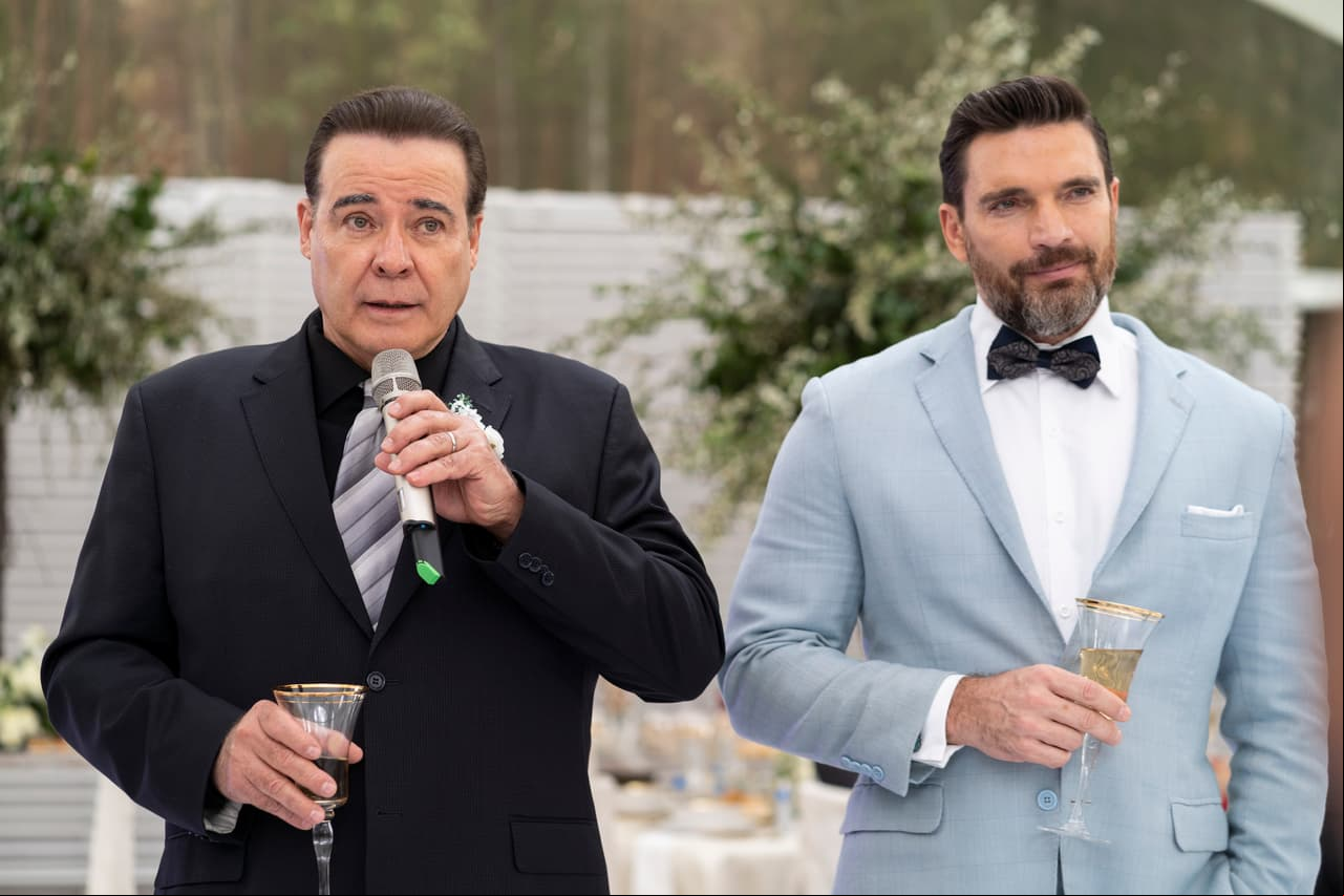 Jesús y Carlos, como buenos papás, brindaron palabras de amor a los novios.