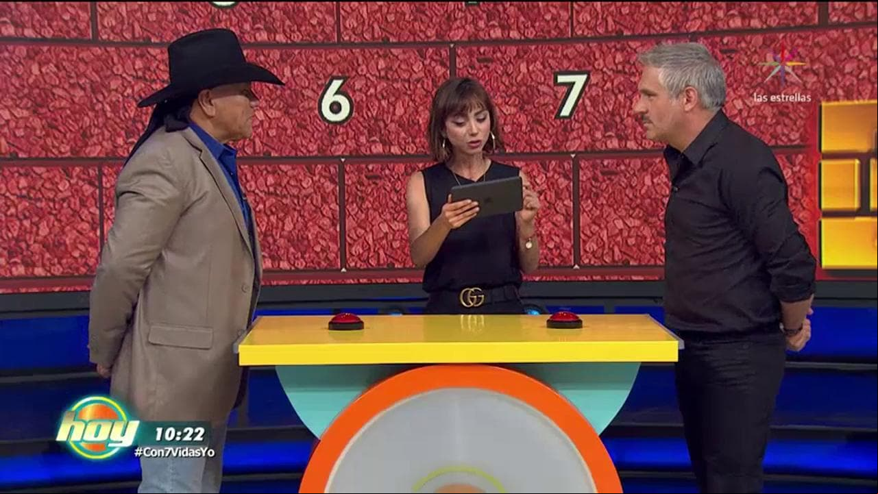 Lupe Esparza vs Arath de la Torre