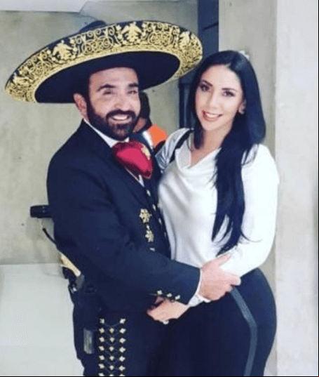 Vicente Fernández Jr. y Karina Ortigón