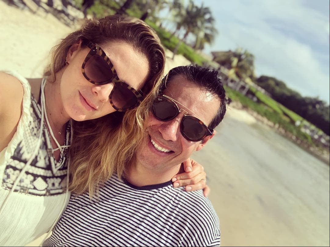Yordi Rosado confirma la separación de su esposa Rebeca, tras 16 años de relación