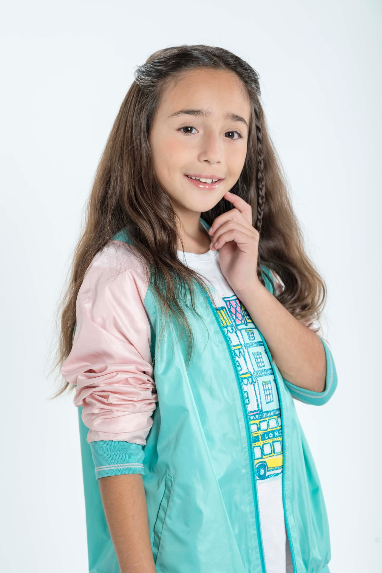 Escuadrón 1: Nuria Loya. Cantante. Ciudad de México, 10 años.