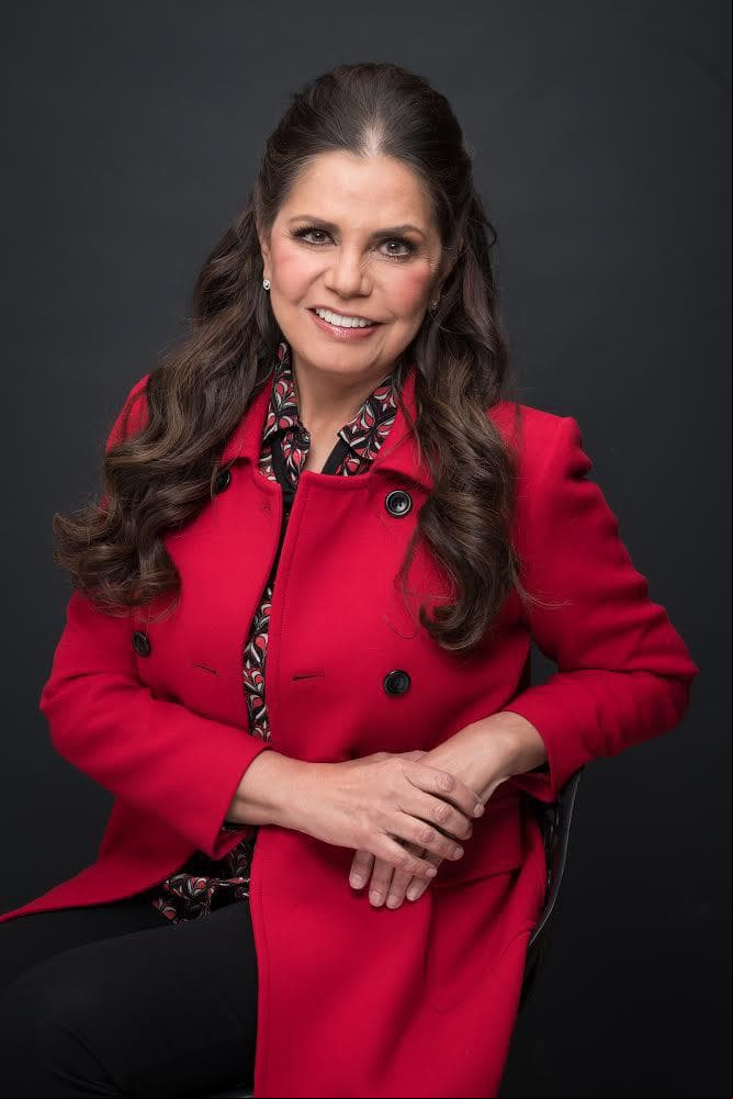 Rosy Ocampo concluye Vencer el Pasado y anuncia Vencer la Ausencia como su nueva telenovela