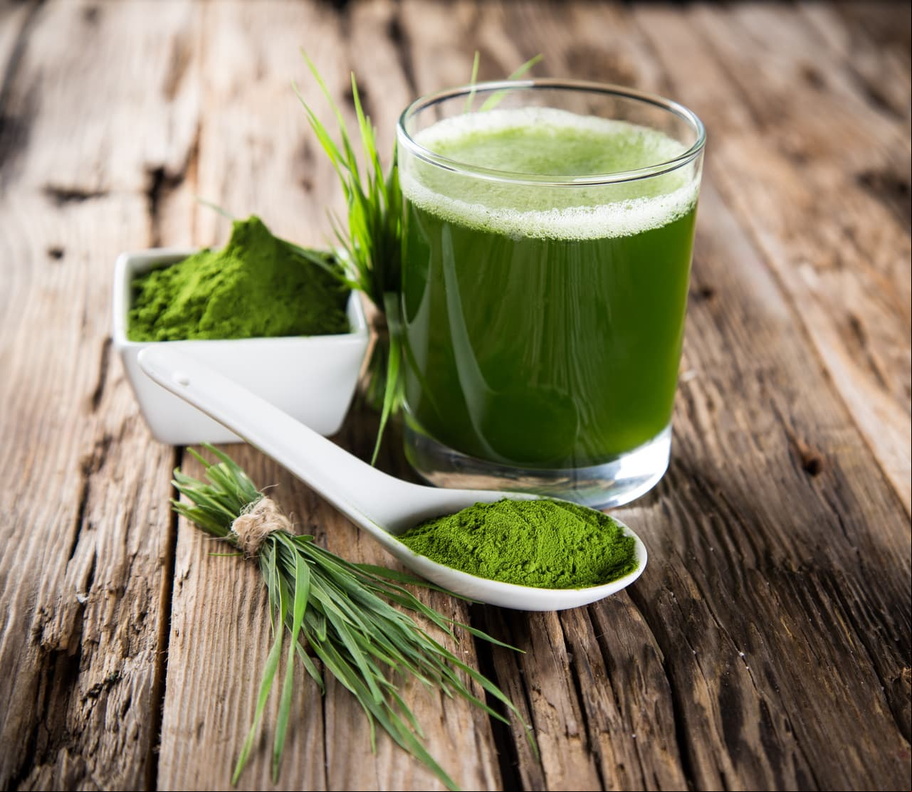 Cómo preparar jugo de espirulina para bajar de peso
