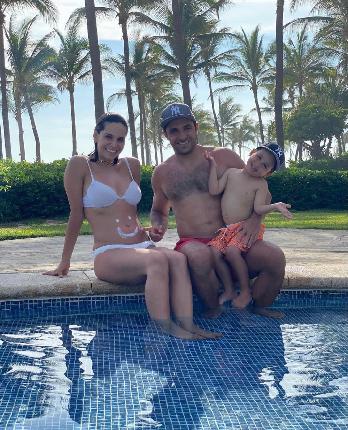 Patricio, quien solamente tiene tres años, es el primer hijo de la pareja, quien además, muy pronto se convertirá en el hermano mayor de Amelia.