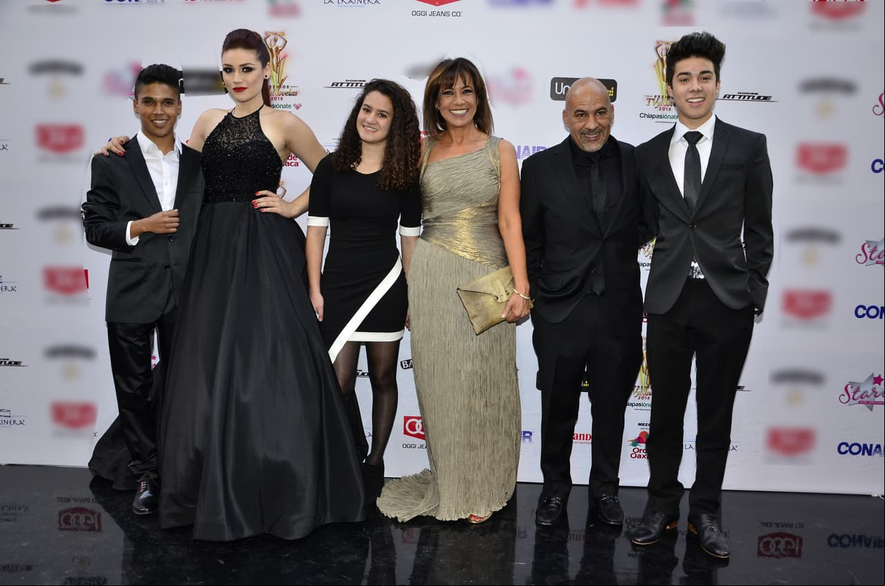¡Como dice el dicho gana como Mejor programa unitario en los Premios TVyNovelas!