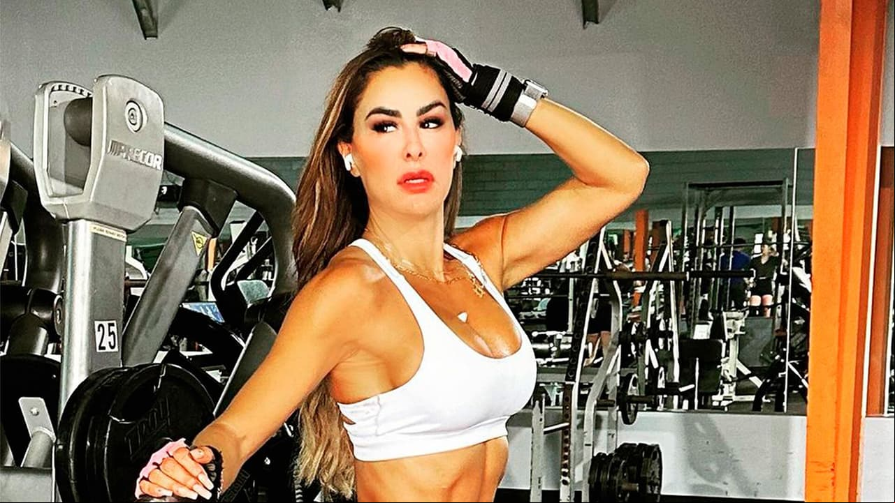 Ninel Conde se ejercita y fans la viralizan por este detalle en sus licras