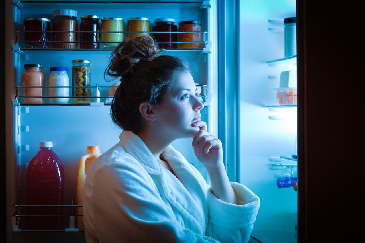 ¿Sabías que por la noche el cuerpo humano puede quemar calorías y perder peso?
